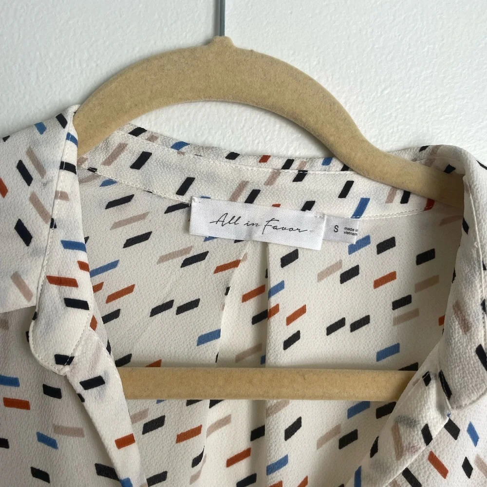 ALL IN FAVOR multi colored button down top - Picture 2 of 4